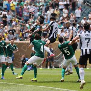 من المباراة بين الفريقين