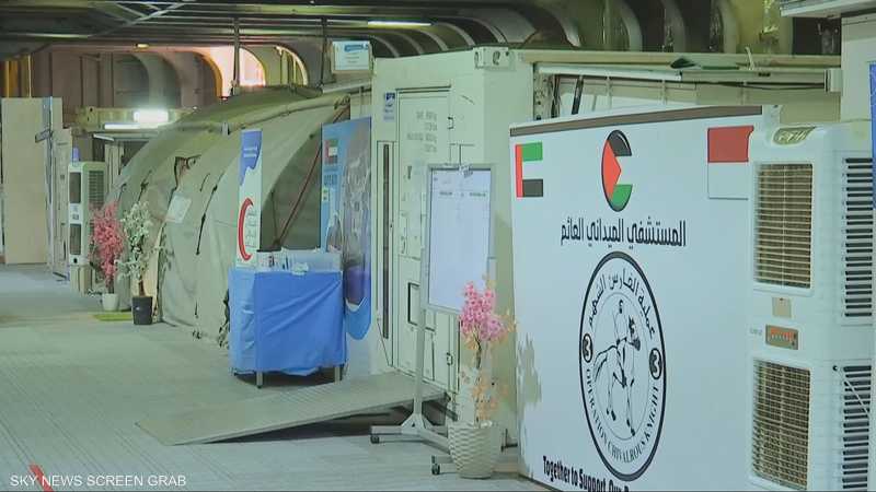 وفد من البرلمان العربي يزور المستشفى الإماراتي العائم