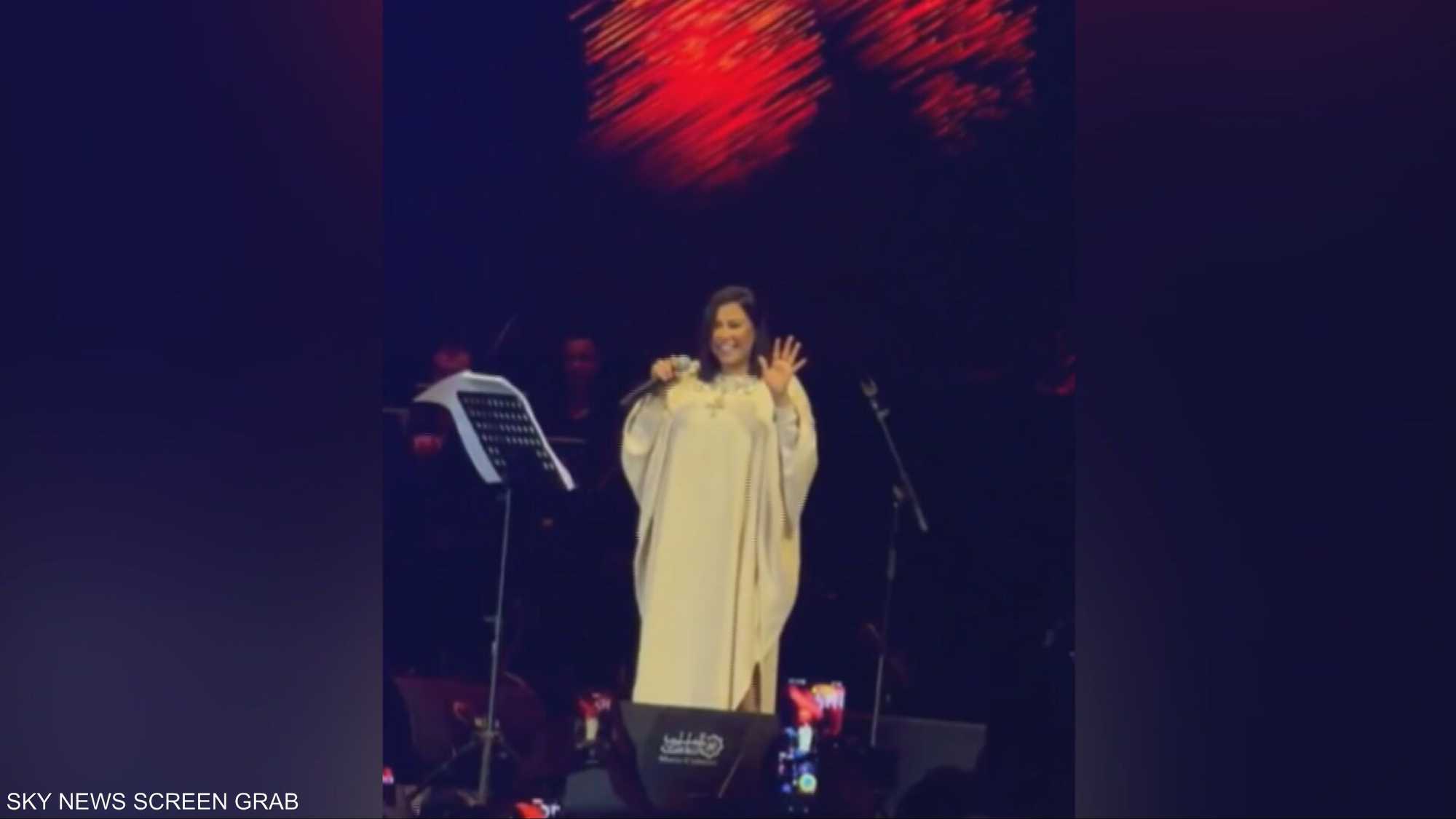 شيرين عبد الوهاب" تثير الجدل بمهرجان موازيين