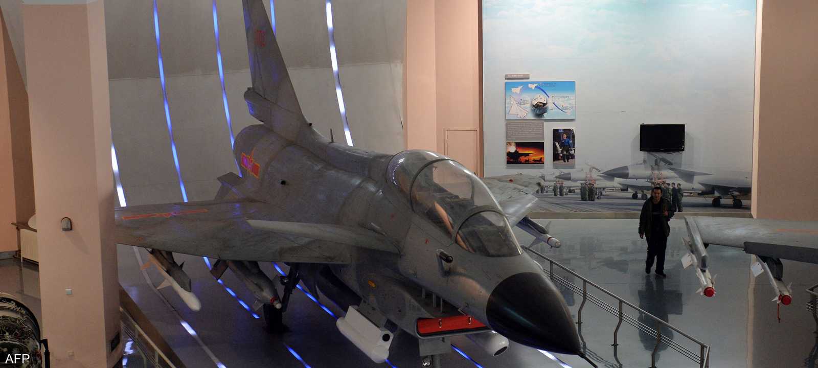 المقاتلة الصينة "تشينغدو جيه- 10"