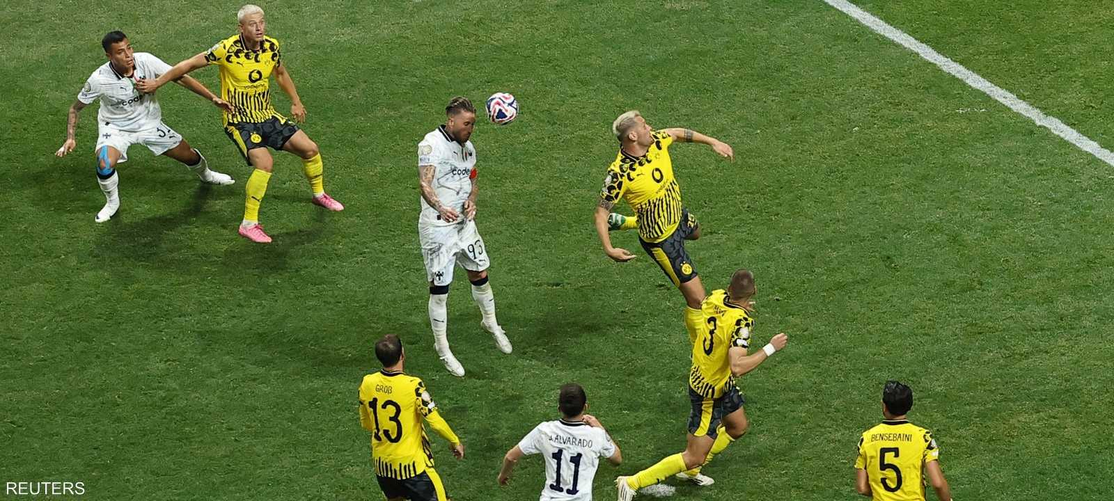 من المباراة بين الفريقين