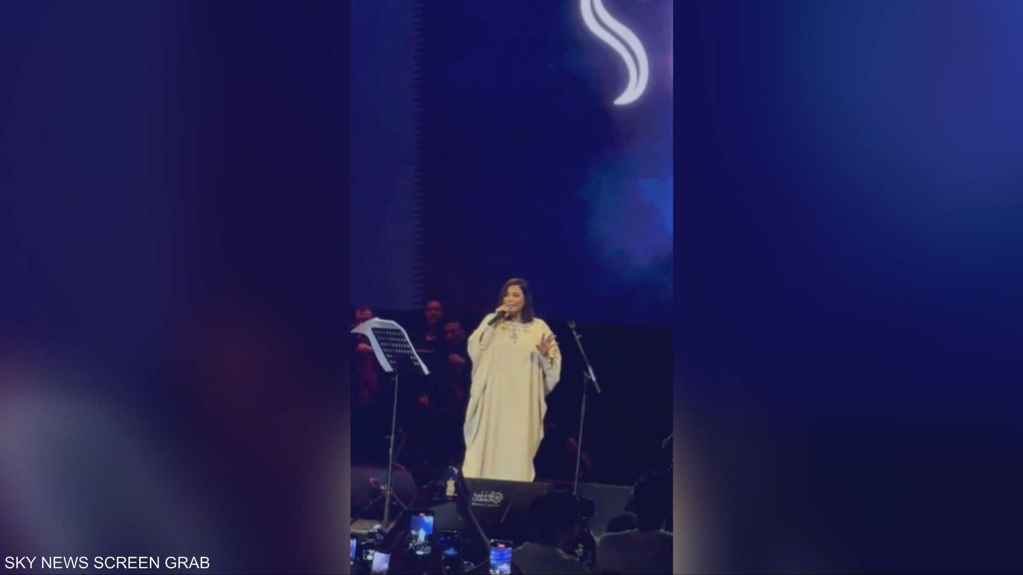 حملة مساندة لشيرين بعد جدل حفل مهرجان موازين