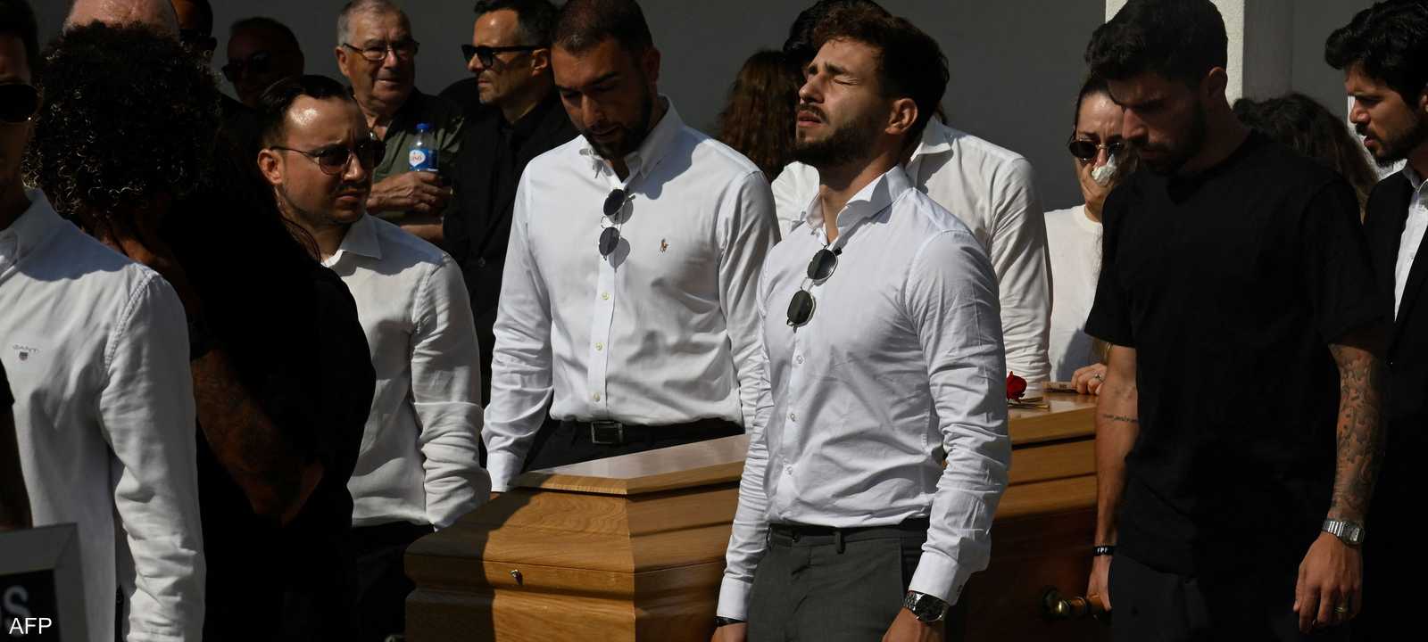 جانب من جنازة جوتا