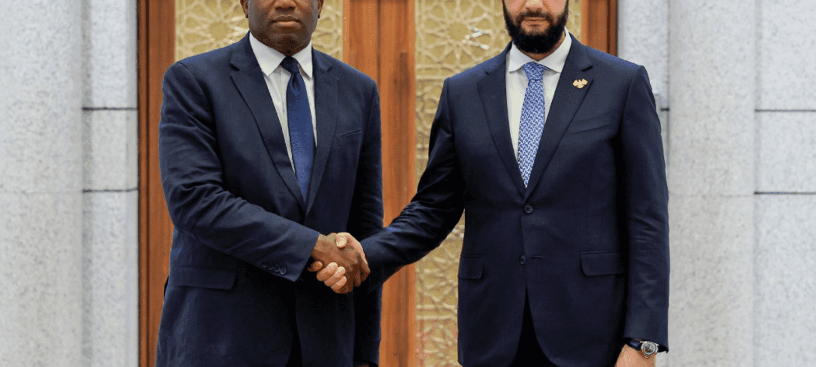 الرئيس السوري أحمد الشرع ووزير الخارجية البريطاني ديفيد لامي