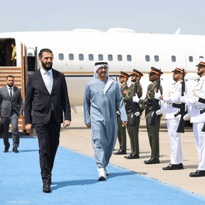 الرئيس السوري يصل دولة الإمارات في زيارة رسمية