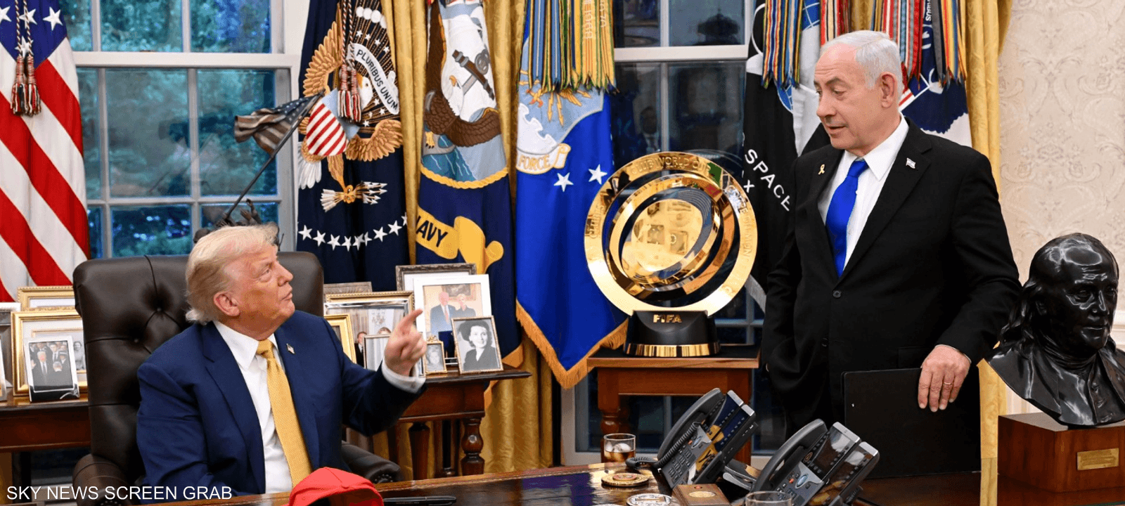 كأس العالم للأندية في الخلفية