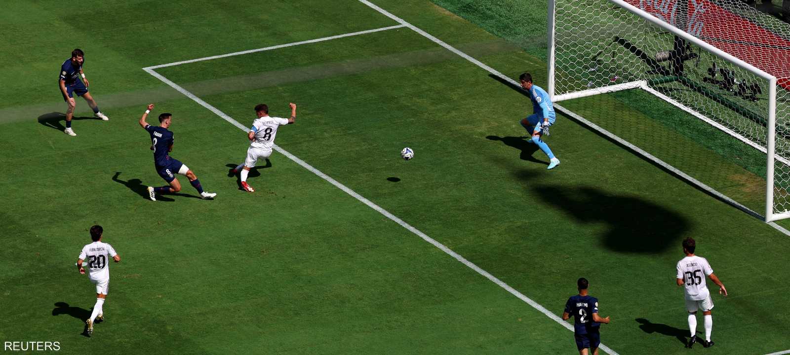 فابيان رويز مسجلا لباريس سان جرمان