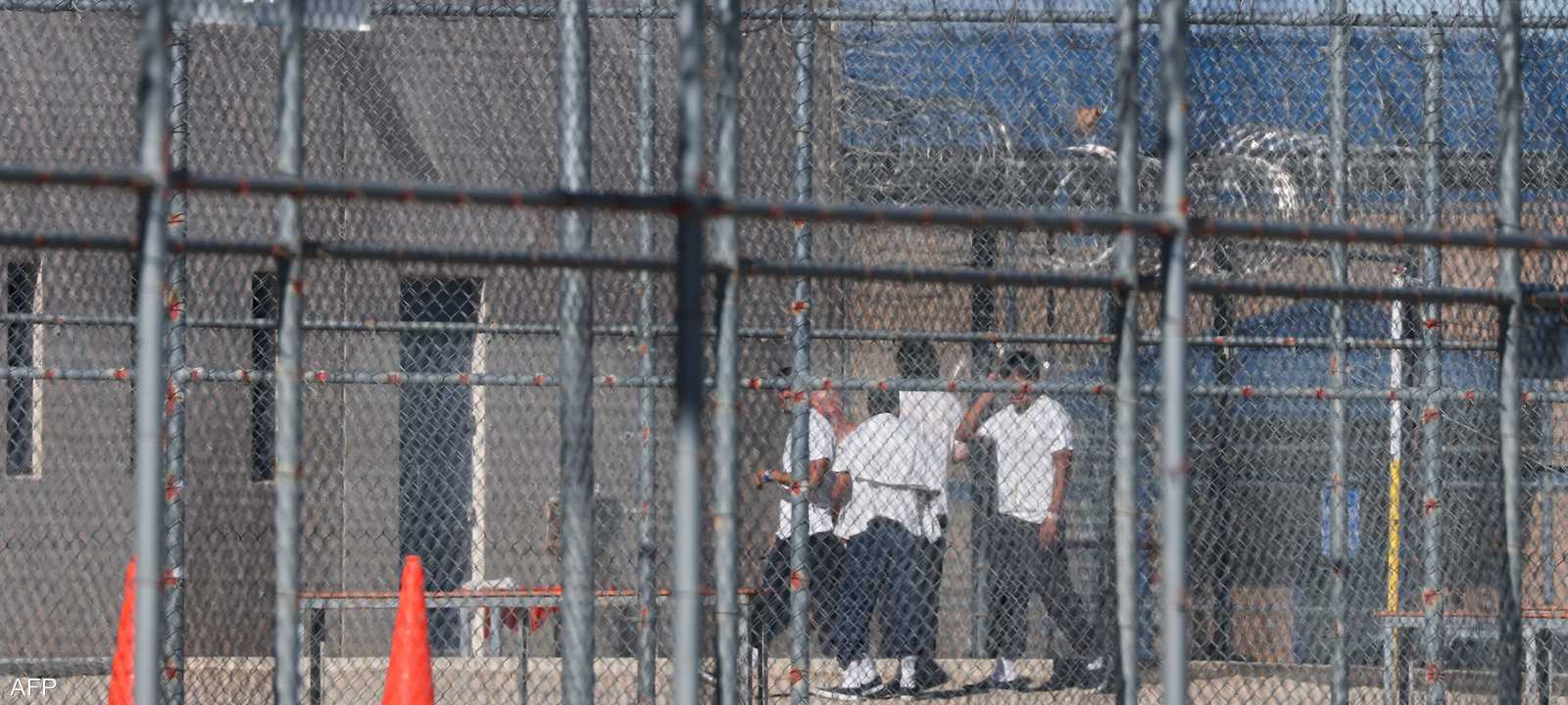 مهاجرون محتجزون في الأراضي الأميركية