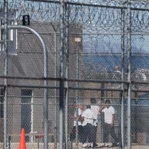 مهاجرون محتجزون في الأراضي الأميركية