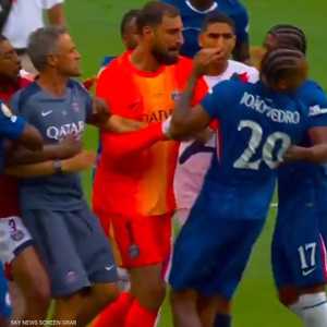 لحظة صفع إنريكه لجواو بيدرو