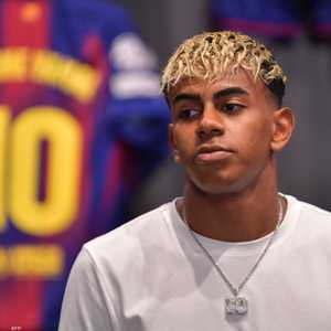 نجم برشلونة ومنتخب إسبانيا لامين يامال