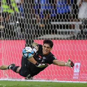 بونو دافع عن مرماه ببسالة مع الهلال في مونديال الأندية