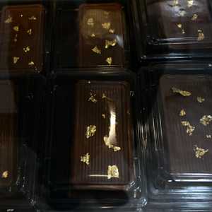 الشيكولاتة الداكنة تعزز الصحة