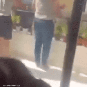 تم إجبار الشبان على القفر قبل إطلاق النار عليهم