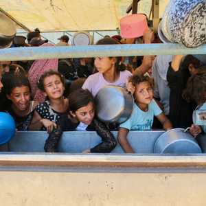 أطفال غزة يعانون من قلة الطعام