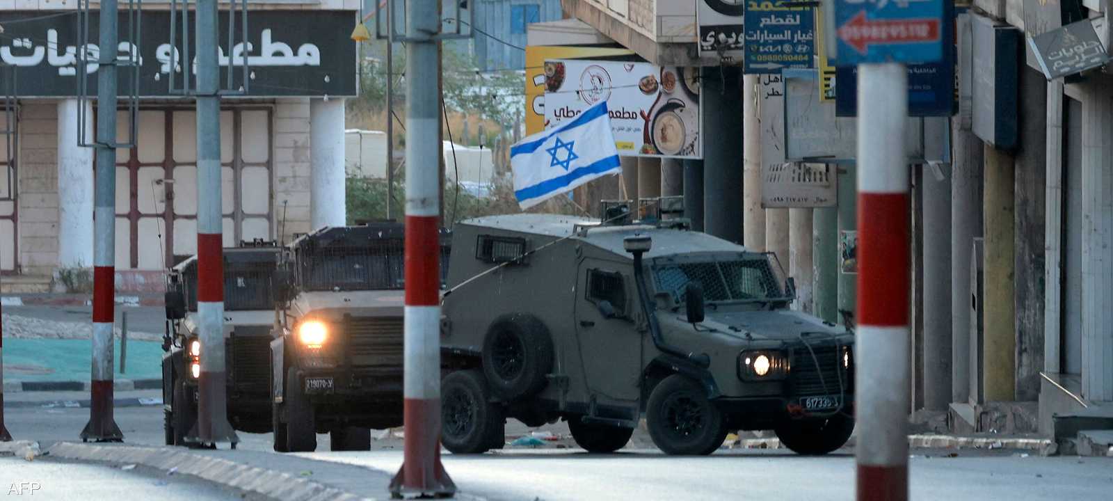 الجيش الإسرئايلي في مدينة نابلس بالضفة الغربية