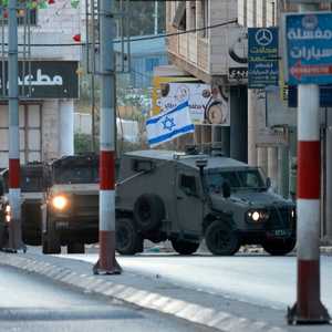 الجيش الإسرئايلي في مدينة نابلس بالضفة الغربية