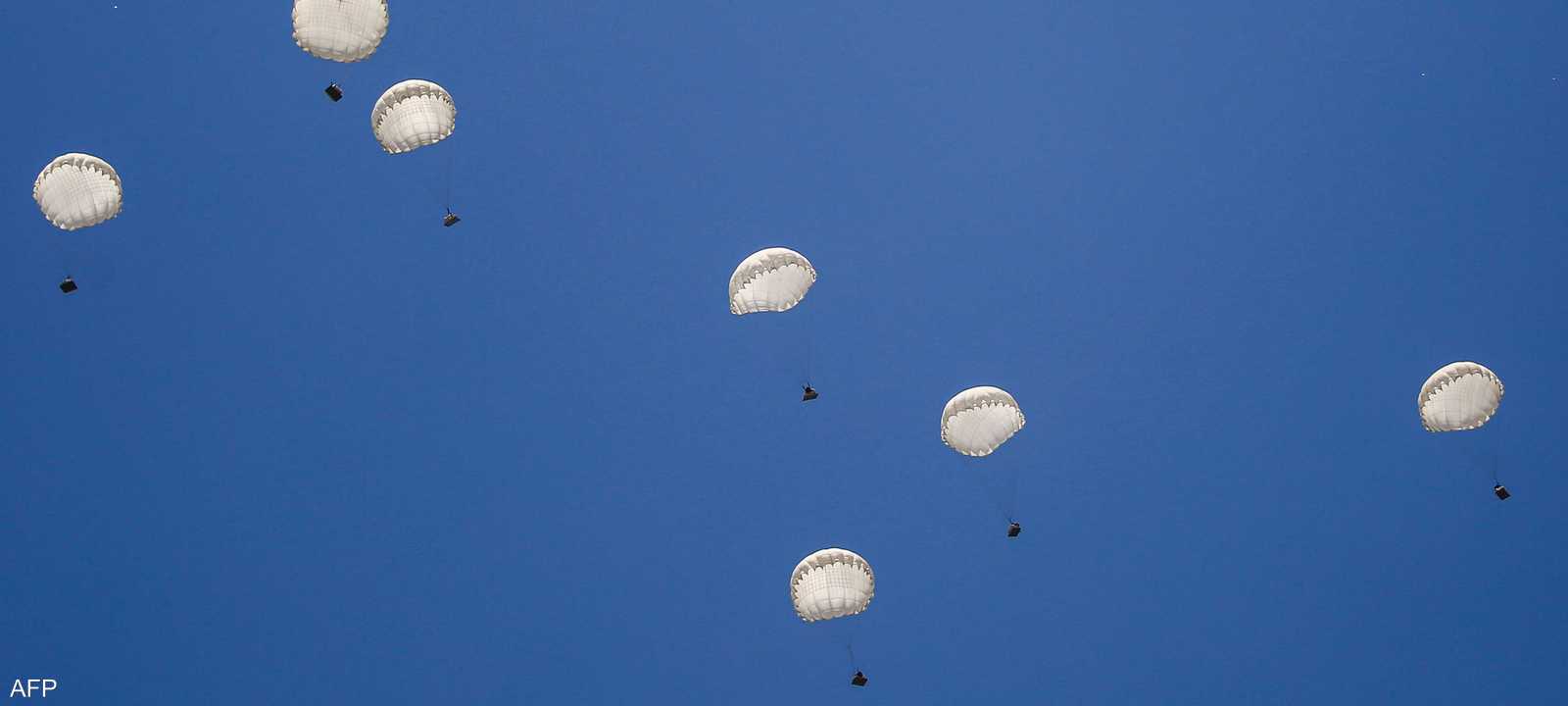 عملية إسقاط جوي على غزة العام الماضي