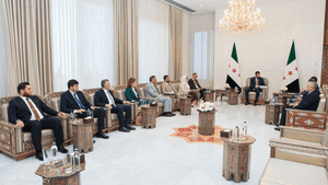 الشرع تسلم نسخة نهائية من النظام الانتخابي المؤقت