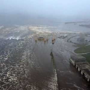 غمرت المياه جزئيا ميناء مدينة سيفيرو-كوريلسك