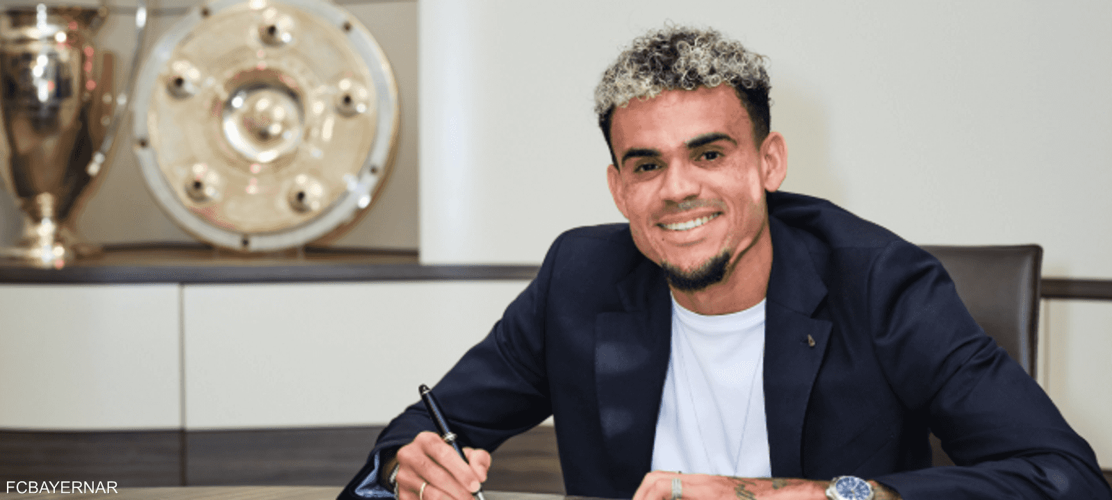 الجناح الكولومبي لويس دياز يتعاقد مع بايرن ميونيخ