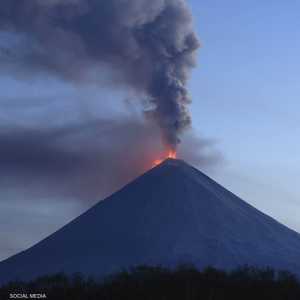 بركان كليوتشيفسكوي في شبه جزيرة كامتشاتكا