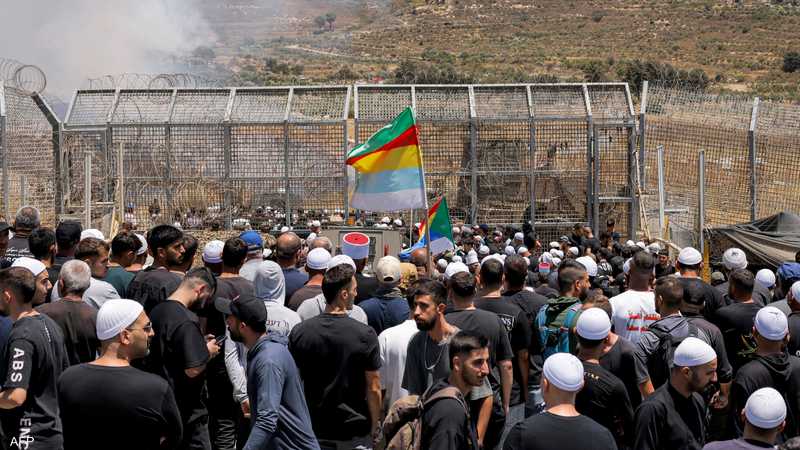 أرشيفية لدروز عند الحدود مع سوريا في الجولان.. أرشيفية