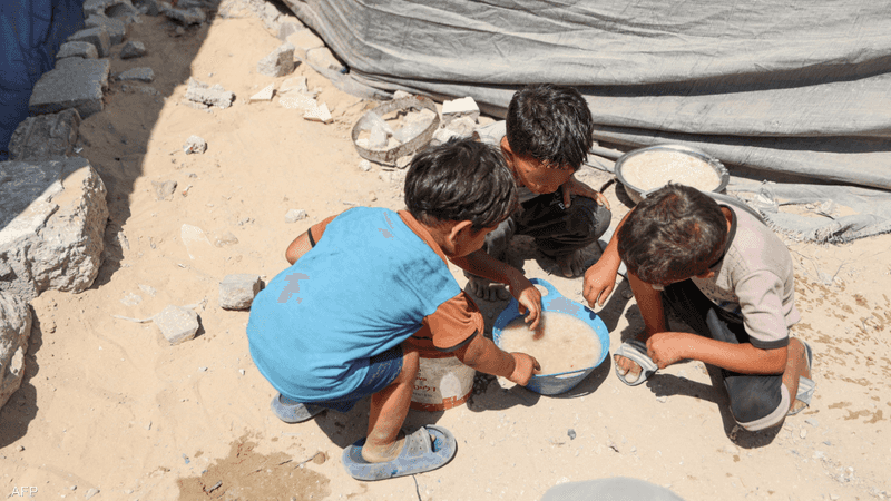 أطباء أوضحوا سبب تأثر أطفال غزة بالجوع أكثر من البالغين