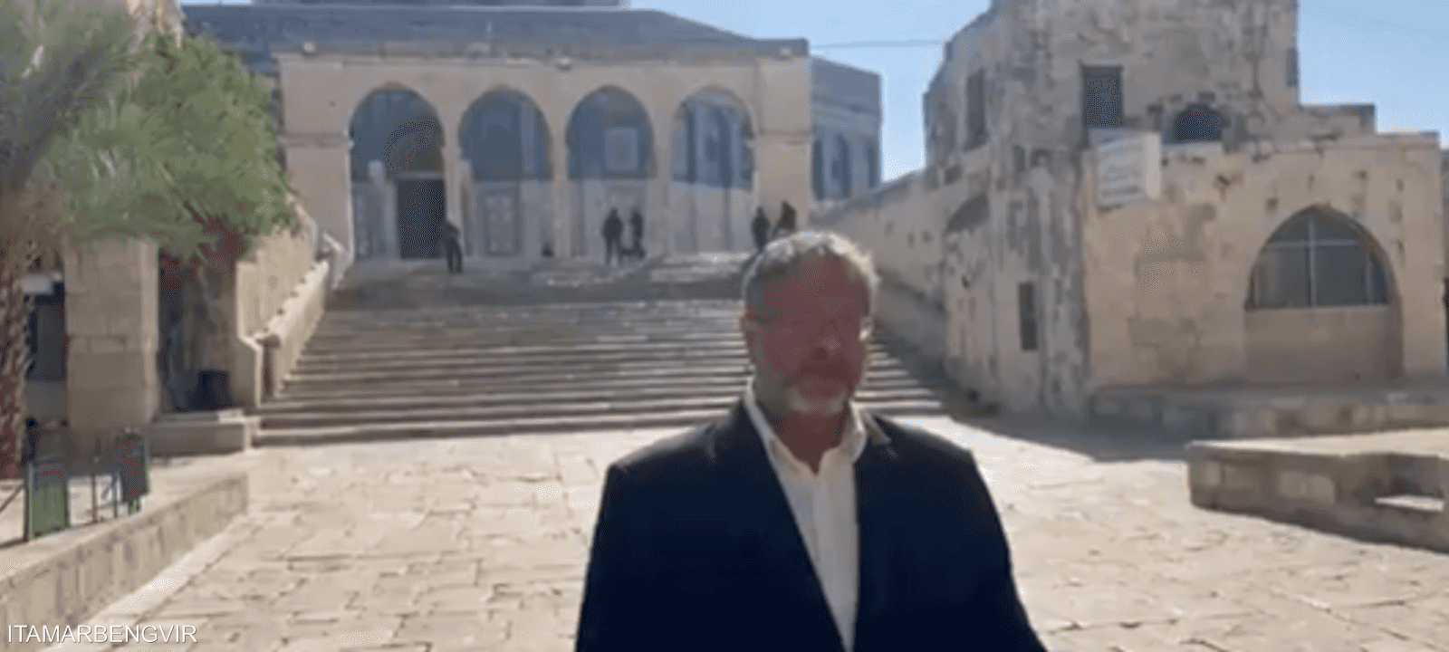إيتمار بن غفير من باحة المسجد الأقصى