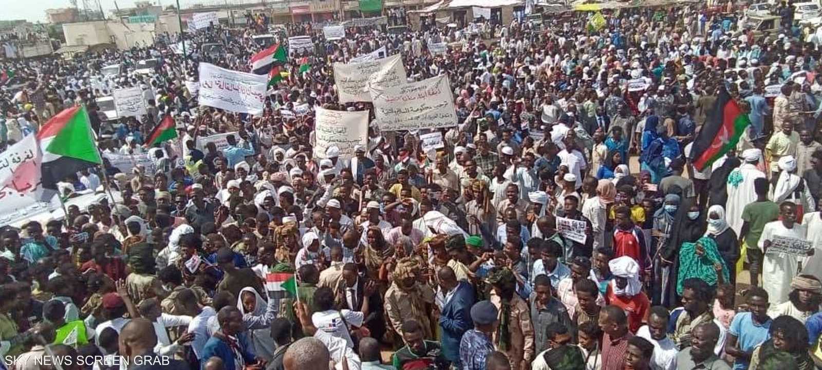 مسيرات حاشدة تأييدا لحكومة "تأسيس"