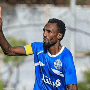 فلسطين تودع أحد أبرز أساطيرها الكروية