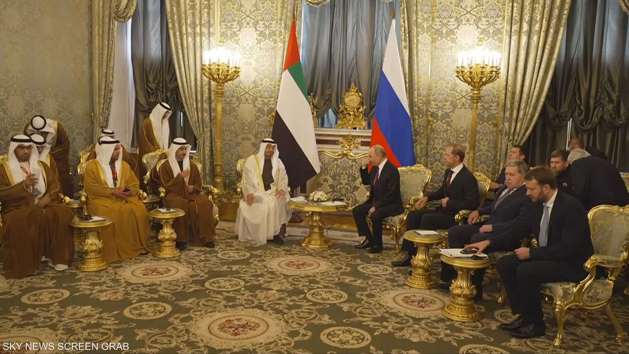 الإمارات.. وقمة ترامب وبوتين