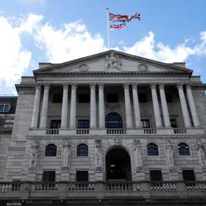 بنك إنجلترا يخفض الفائدة
