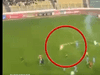 إصابة بالغة للاعب في الجزء السفلي من جسمه