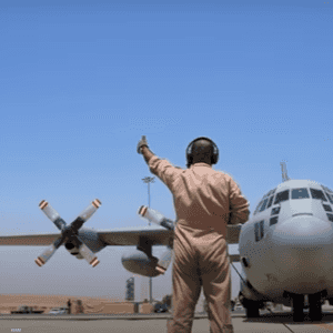 نفذت الامارات أكثر من 3908 أطنان من المساعدات المتنوعة