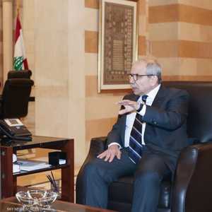 لقاء سلام مع لاريجاني