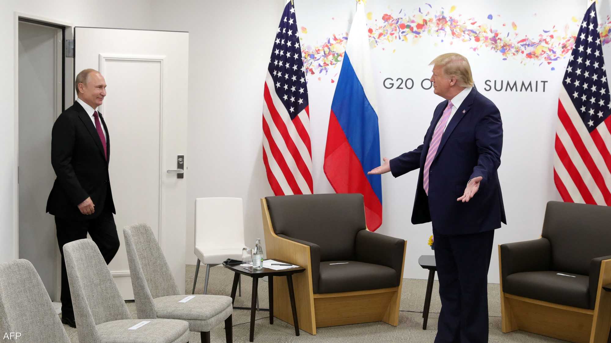 لقاءات ترامب وبوتين خلف الكواليس تحمل طابعا خاصا