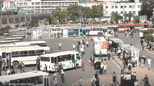 الجزائر تقرر تسحب الحافلات القديمة بعد الحادث المأساوي