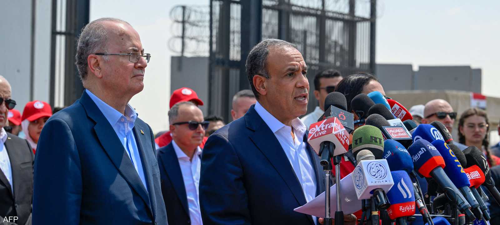 الوزير بدر عبد العاطي ورئيس الوزراء الفلسطيني محمد مصطفى