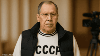 لافروف يعلّق على ارتدائه شعار الاتحاد السوفيتي في ألاسكا