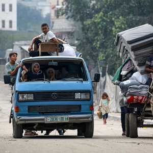 معاناة يومية يعيشها سكان غزة