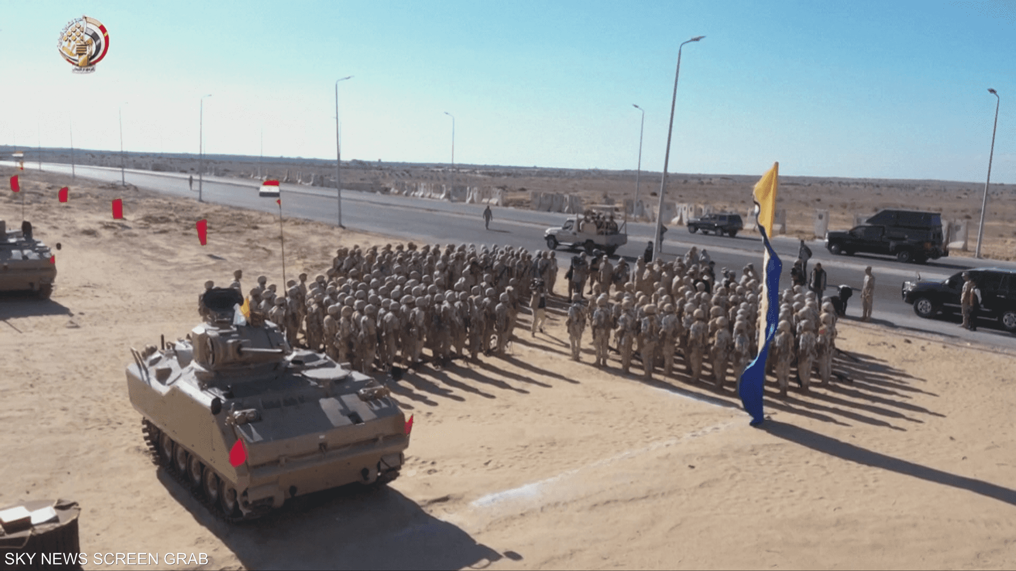 الجيش المصري يعزز انتشاره في سيناء بعشرات الآلاف من الجنود