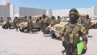 مصر تدفع بآلاف الجنود إلى سيناء وتعزز قواتها العسكرية