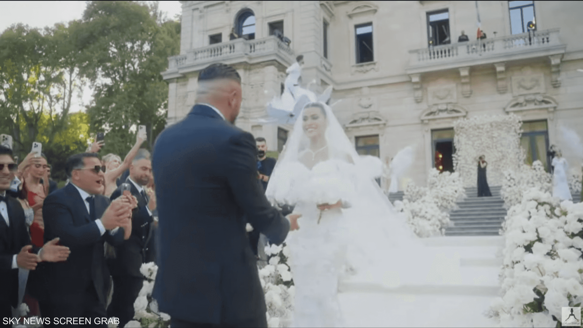 أعراس المشاهير وتأثيرها الاقتصادي والسياحي