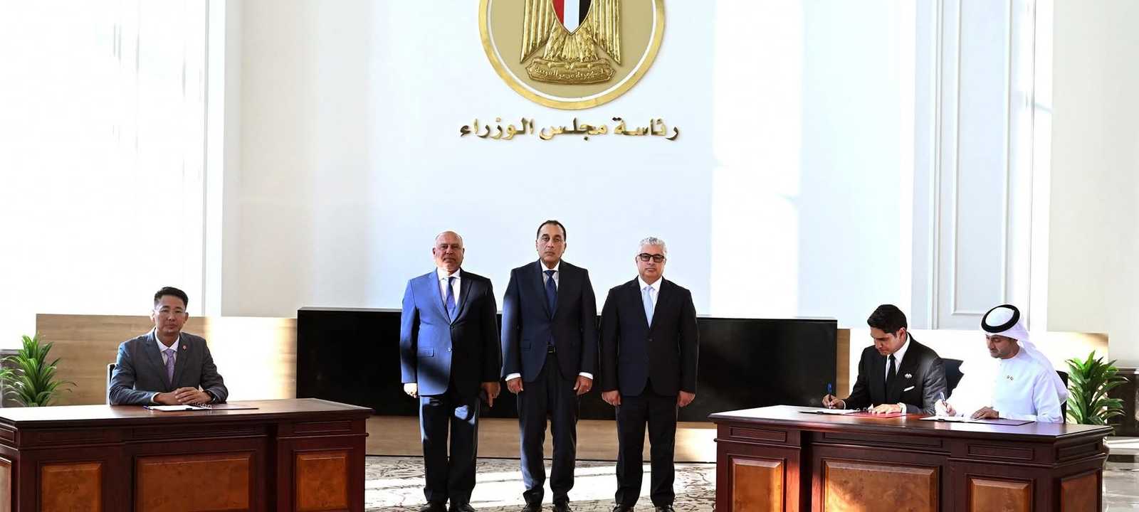 مصر توقع مشروعا للطاقة الشمسية مع الإمارات والبحرين والصين