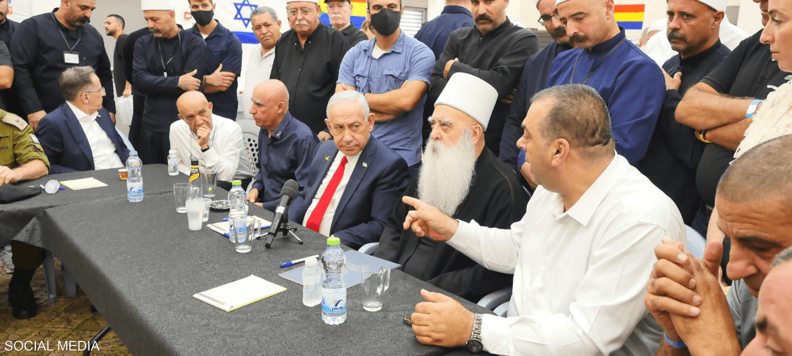 طريف ونتنياهو خلال الاجتماع