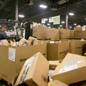 دول عدة أوقفت الشحنات البريدية إلى الولايات المتحدة