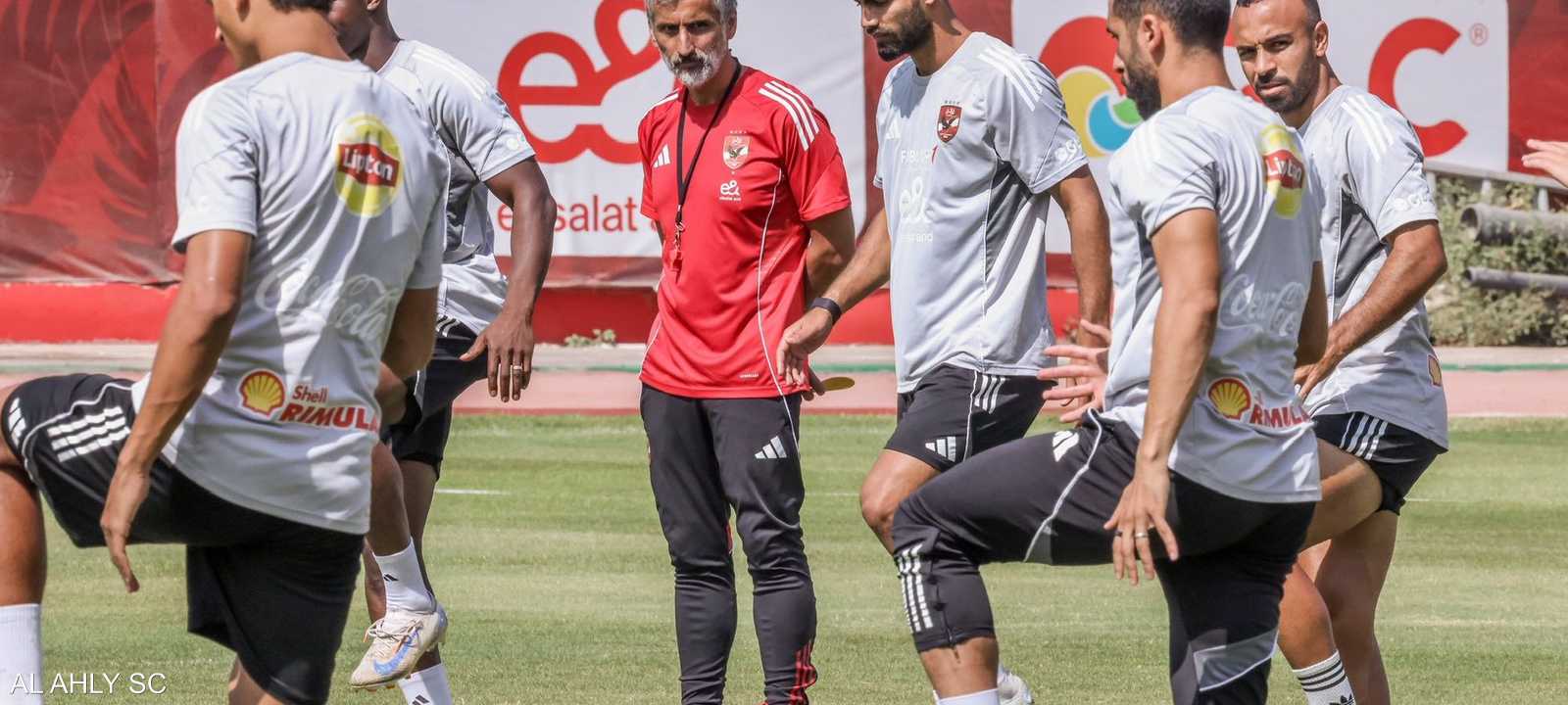 الأهلي بدأ الموسم بشكل سيئ