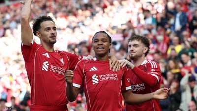 ثنائي ليفربول قد يرحل في اليوم الأخير للانتقالات الصيفية