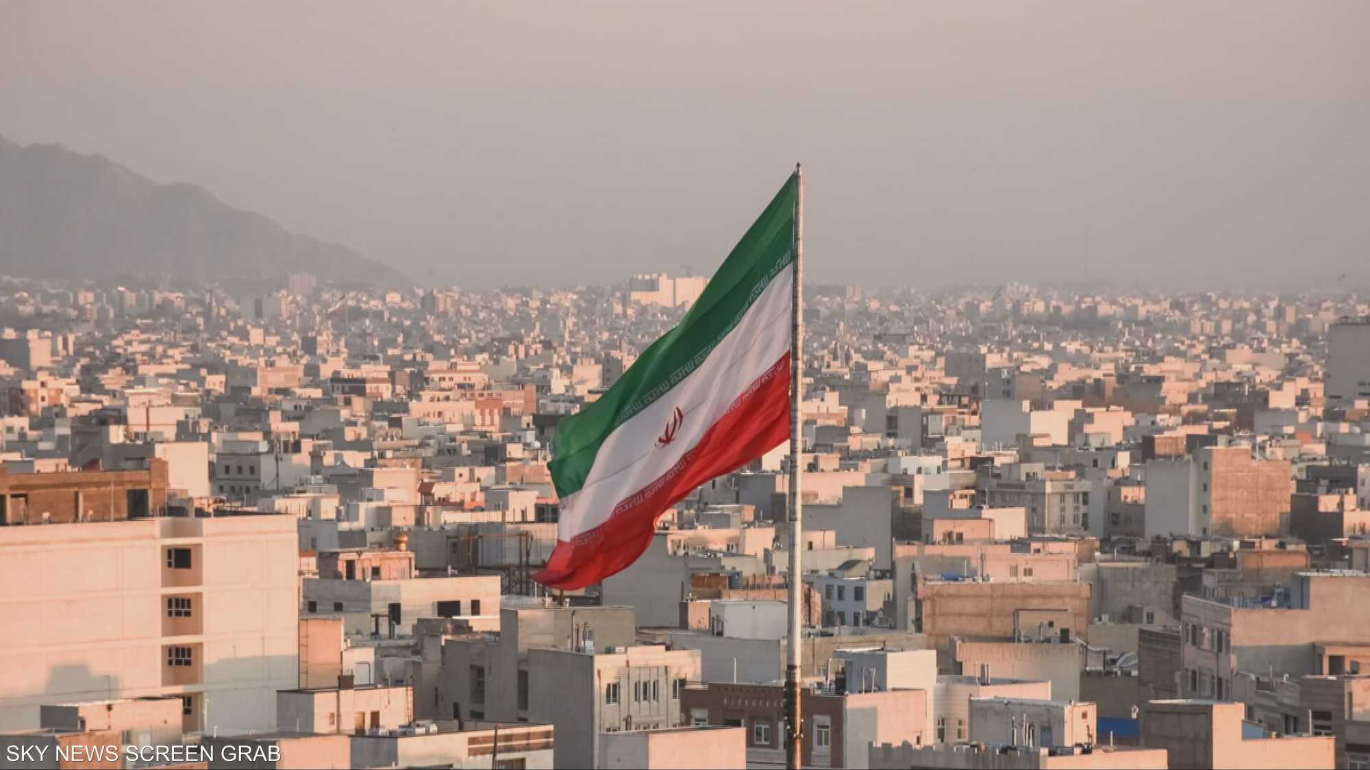 إيران تهاجم أوروبا.. العقوبات بلا شرعية وتخدم واشنطن
